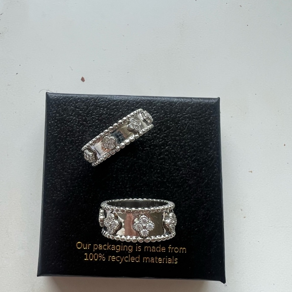 Clover Ring - image 6